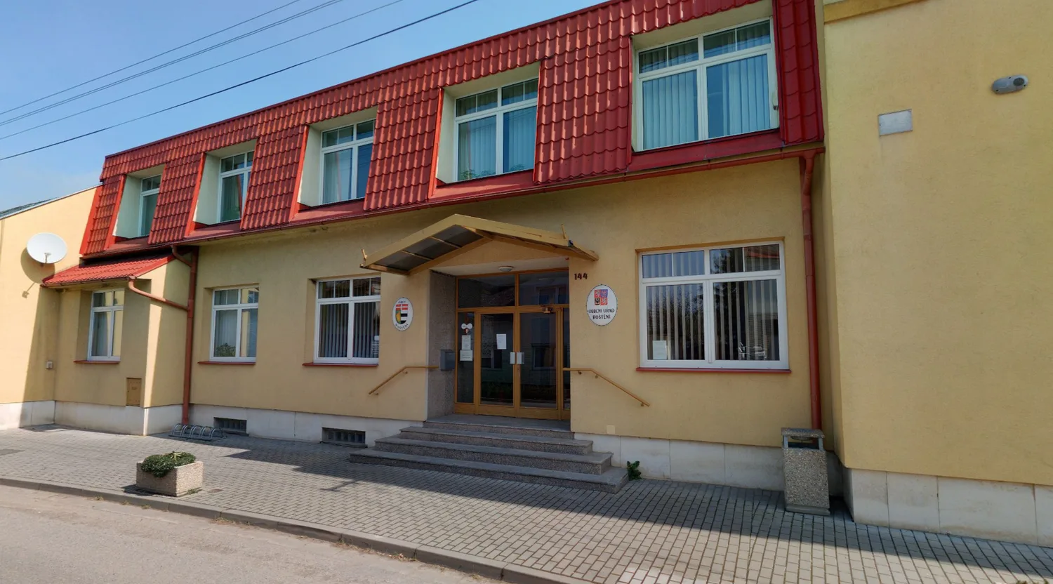 Pobočka Roštění